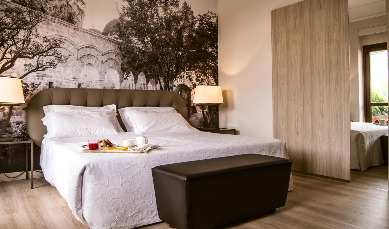 Federico Ii Central Palace Hotel